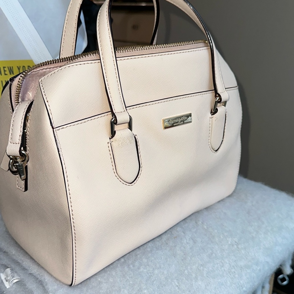 Kate Spade medium bag with crossbody strap